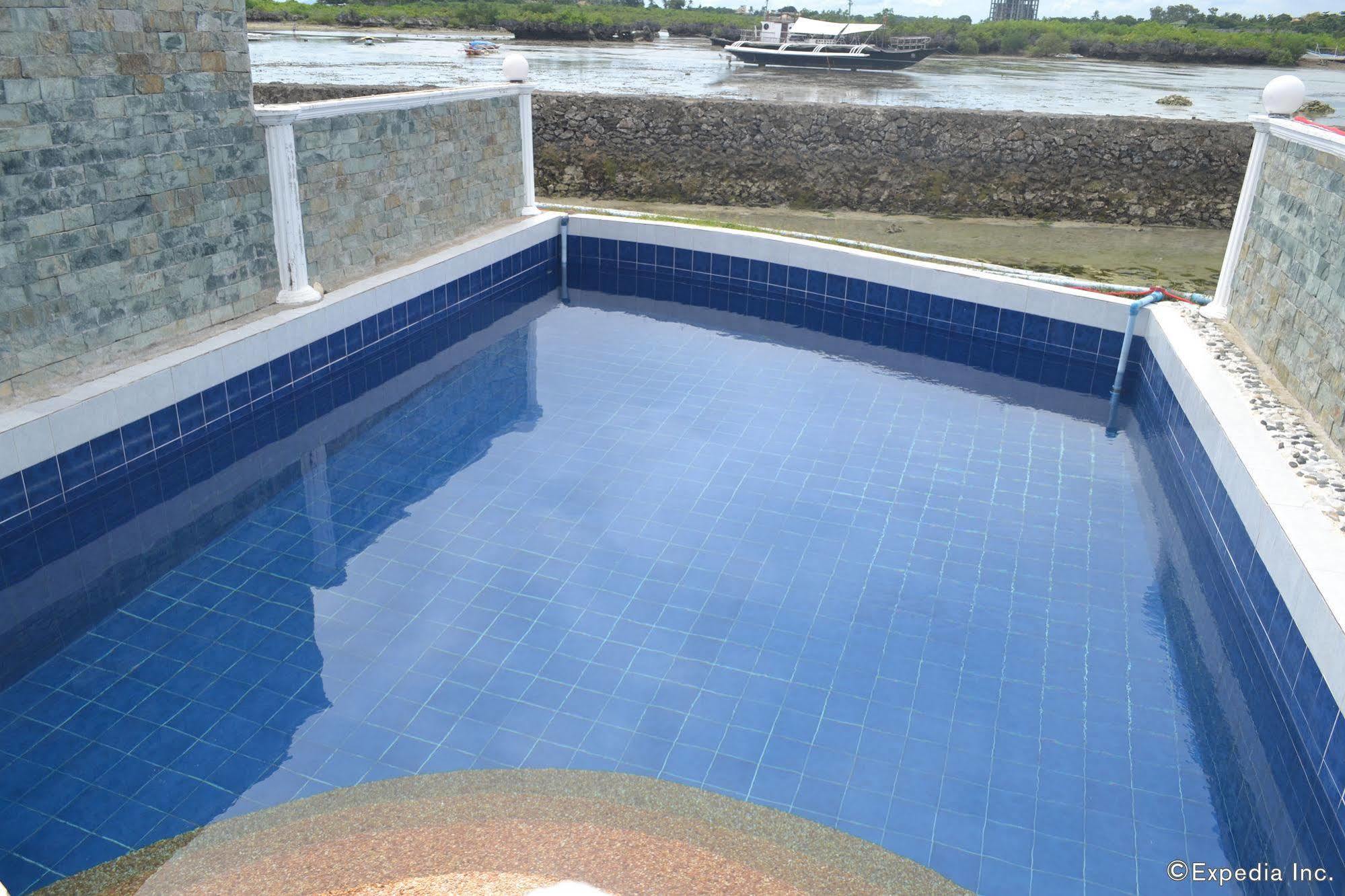 Alfheim Resort Lapu-Lapu City Exterior photo